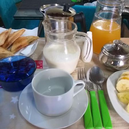 Bed and Breakfast Saiyu Aeropuerto Luque Exteriér fotografie